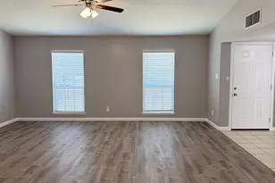 445 Sandy Knoll Dr, Coppell, TX 75019 - Photo 4