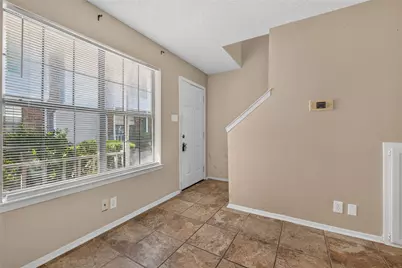 929 Hickory Street #18, Denton, TX 76201 - Photo 6