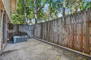 929 Hickory St, Denton, TX 76201 - Photo 40