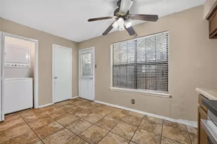 929 Hickory St, Denton, TX 76201 - Photo 16