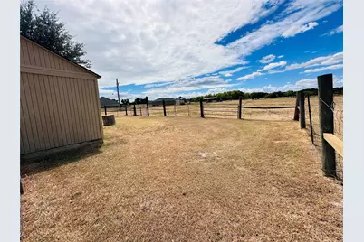 14203 County Road 2900, Eustace, TX 75124 - Photo 12