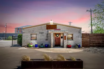 605 Calinco Drive, Granbury, TX 76048 - Photo 2