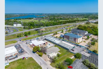 605 Calinco Drive, Granbury, TX 76048 - Photo 4
