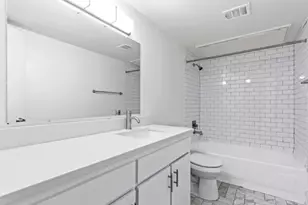 2211 S Vernon Ave, Dallas, TX 75224 - Photo 6