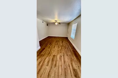 2211 S Vernon Avenue #219, Dallas, TX 75224 - Photo 2