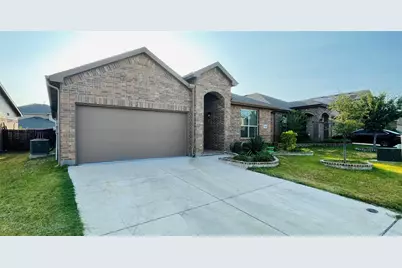 9109 Stormcrow Drive, Fort Worth, TX 76179 - Photo 2
