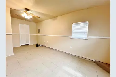 4236 Comanche Street, Fort Worth, TX 76119 - Photo 8