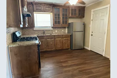 4236 Comanche Street, Fort Worth, TX 76119 - Photo 4