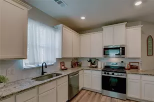 11032 Bass Creek Trl, Fort Worth, TX 76108 - Photo 10