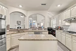 2912 Alta, Grand Prairie, TX 75054 - Photo 10