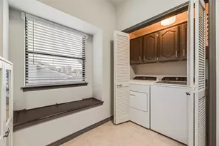 17490 Meandering Way, Dallas, TX 75252 - Photo 10