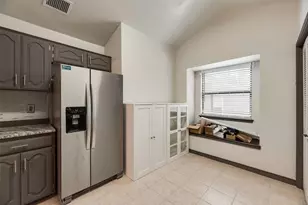 17490 Meandering Way, Dallas, TX 75252 - Photo 8
