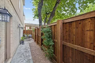 2709 Welborn St, Dallas, TX 75219 - Photo 22