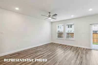 3706 Pierce Lane, Grand Prairie, TX 75052 - Photo 4