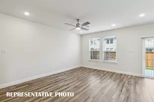 3706 Pierce Ln, Grand Prairie, TX 75052 - Photo 4