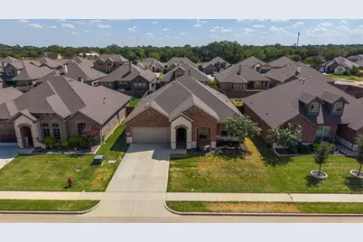 112 Constitution Drive, Joshua, TX 76058 - Photo 1