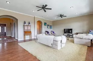 231 Sanchez Creek Dr, Weatherford, TX 76088 - Photo 12