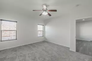 2840 Candace Dr, Grand Prairie, TX 75051 - Photo 18
