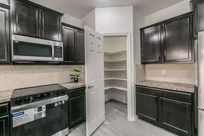 2840 Candace Drive, Grand Prairie, TX 75051 - Photo 12