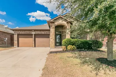 2840 Candace Drive, Grand Prairie, TX 75051 - Photo 2