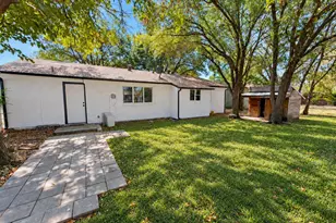 708 SW Southridge Dr, Burleson, TX 76028 - Photo 12