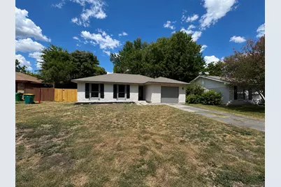 313 Taurus Drive, Cedar Hill, TX 75104 - Photo 1