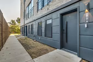 2613 Calvin St, Dallas, TX 75204 - Photo 2