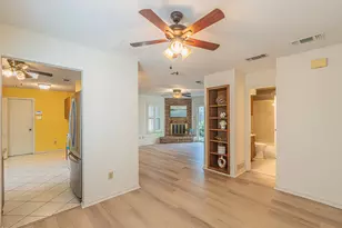 1724 Redbud Ln, Euless, TX 76039 - Photo 10