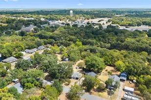 1718 S Fannin Ave, Denison, TX 75020 - Photo 30