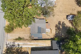 1718 S Fannin Ave, Denison, TX 75020 - Photo 28