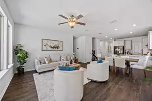 2501 Durango Dr, Carrollton, TX 75010 - Photo 10