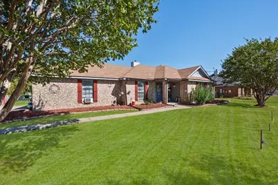 649 E Reindeer Road, Lancaster, TX 75146 - Photo 24