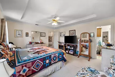 649 E Reindeer Road, Lancaster, TX 75146 - Photo 14