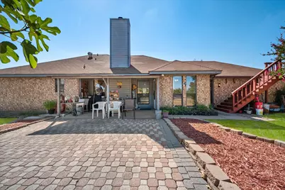 649 E Reindeer Road, Lancaster, TX 75146 - Photo 20