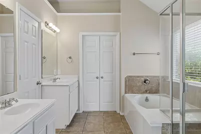 10009 Bradford Grove Drive, Frisco, TX 75035 - Photo 32