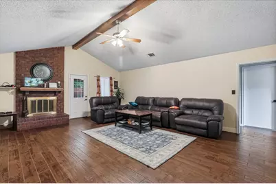2102 Glenbrook Meadows Drive, Garland, TX 75040 - Photo 4