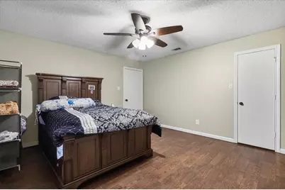 2102 Glenbrook Meadows Drive, Garland, TX 75040 - Photo 20