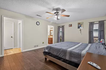 2102 Glenbrook Meadows Drive, Garland, TX 75040 - Photo 12