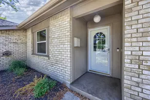 1221 Greenway Dr, Mesquite, TX 75149 - Photo 4