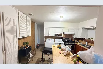9034 Cardella Avenue, Dallas, TX 75217 - Photo 10