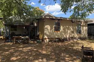 9034 Cardella Ave, Dallas, TX 75217 - Photo 22