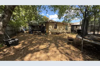 9034 Cardella Avenue, Dallas, TX 75217 - Photo 20