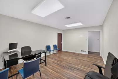 110 W Grove Street, Kaufman, TX 75142 - Photo 10