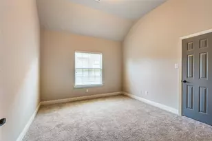 2812 Pino, Grand Prairie, TX 75054 - Photo 16