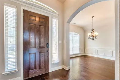 2812 Pino, Grand Prairie, TX 75054 - Photo 2