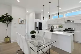 145 N Henderson Ave, Dallas, TX 75214 - Photo 14