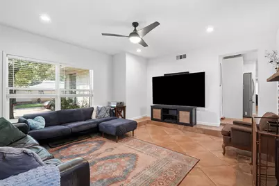 1430 S Montreal Avenue, Dallas, TX 75208 - Photo 24