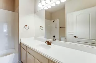 315 Castle Hill Dr, Burleson, TX 76028 - Photo 26