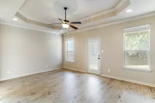 315 Castle Hill Dr, Burleson, TX 76028 - Photo 14