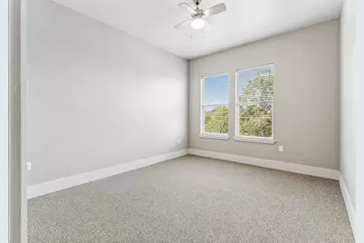 1000 Lipscomb Street #304, Fort Worth, TX 76104 - Photo 8